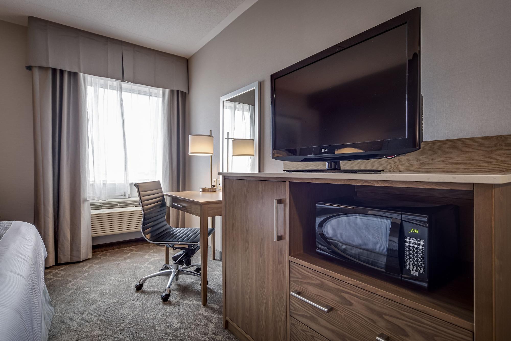 Monte Carlo Inn Vaughan Suites Εξωτερικό φωτογραφία