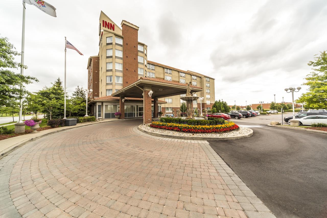 Monte Carlo Inn Vaughan Suites Εξωτερικό φωτογραφία