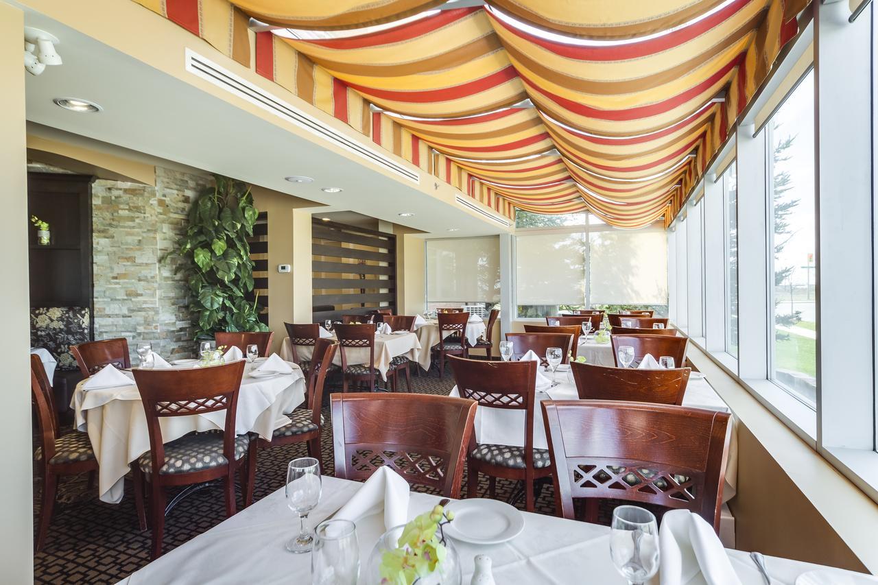 Monte Carlo Inn Vaughan Suites Εξωτερικό φωτογραφία
