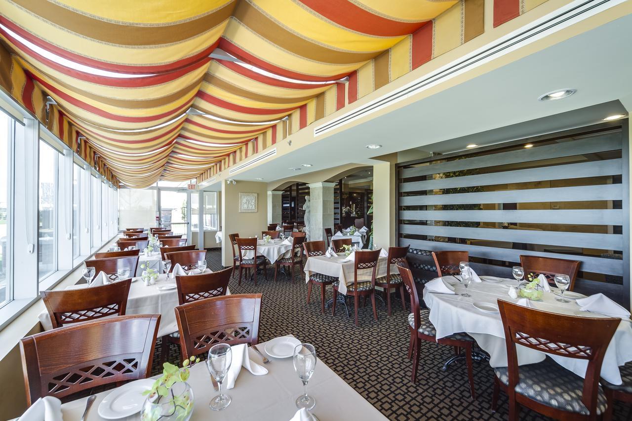 Monte Carlo Inn Vaughan Suites Εξωτερικό φωτογραφία
