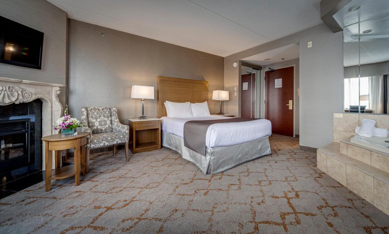 Monte Carlo Inn Vaughan Suites Εξωτερικό φωτογραφία