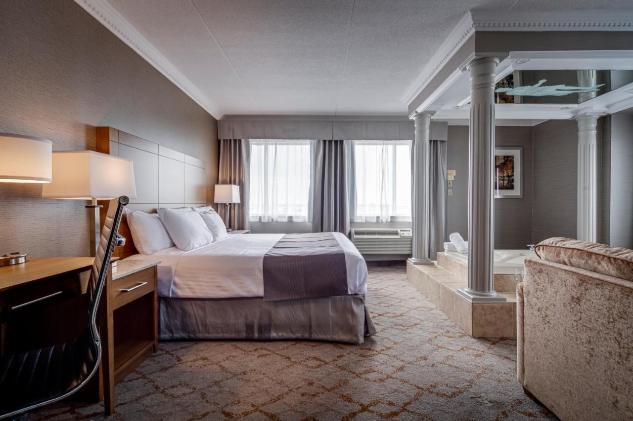 Monte Carlo Inn Vaughan Suites Εξωτερικό φωτογραφία