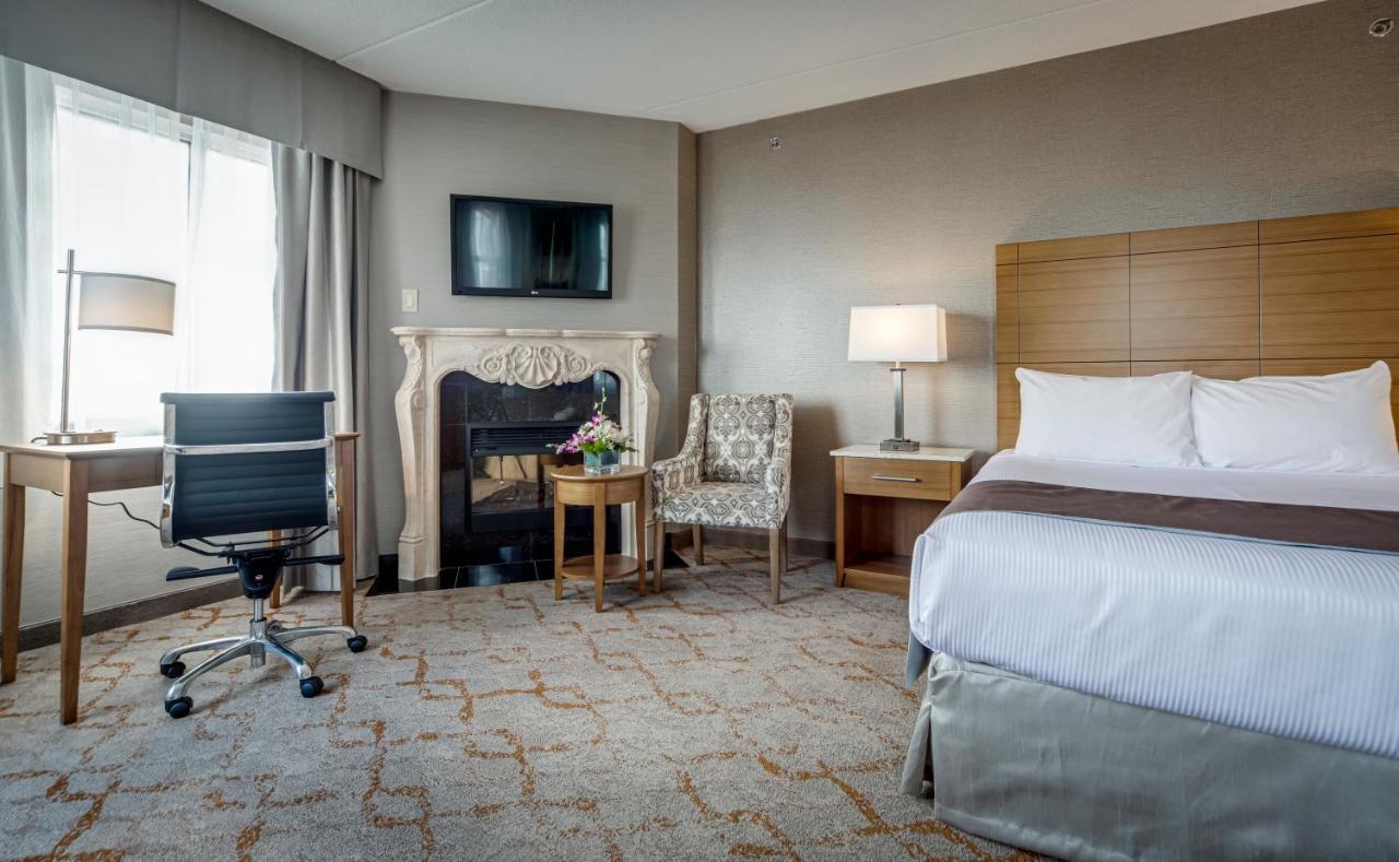 Monte Carlo Inn Vaughan Suites Εξωτερικό φωτογραφία
